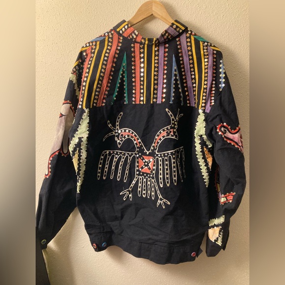 Designer button shirt - Picture 4 of 4